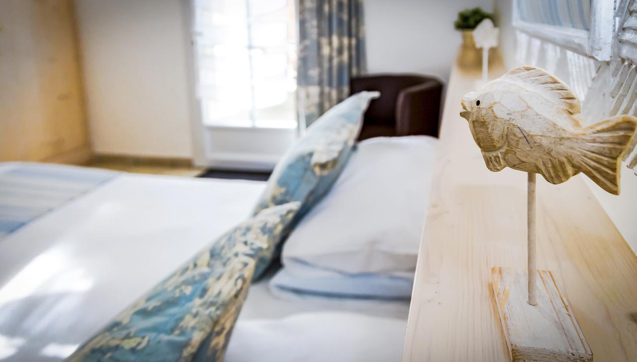 Hotel La Galiote En Re Ла-Флот Экстерьер фото